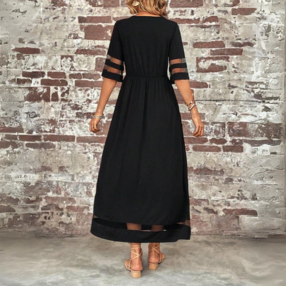 Aubrey Midi Dress Med Flytande Kjol Svart